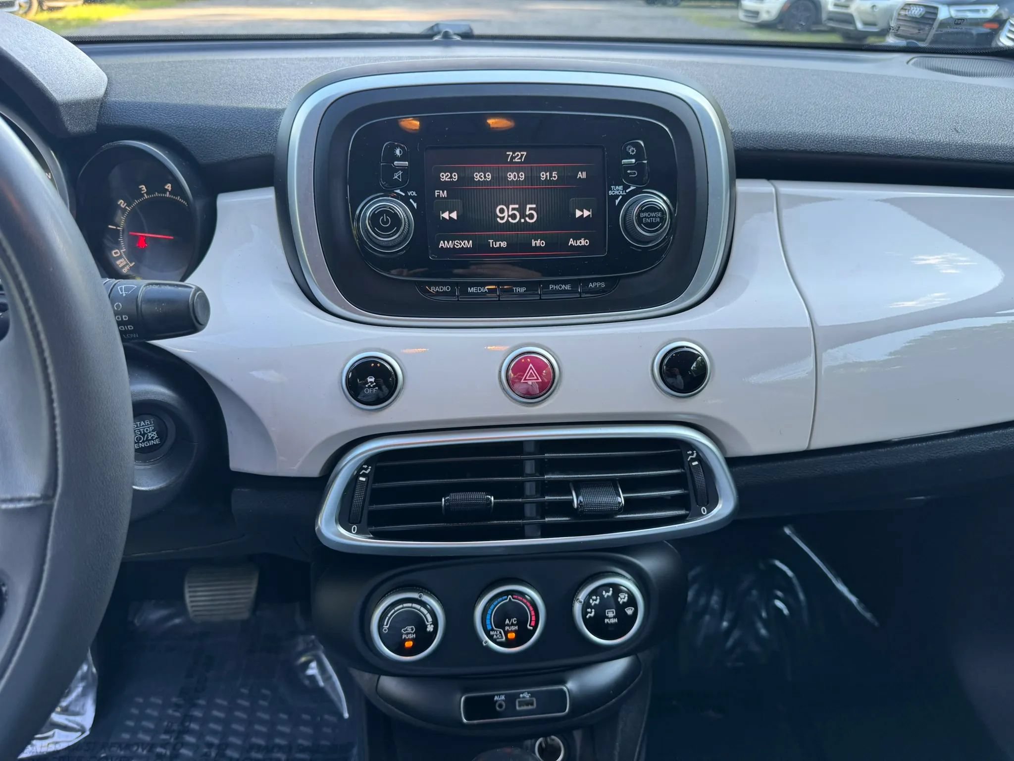 Used 2016 FIAT 500X Easy FWD image 15