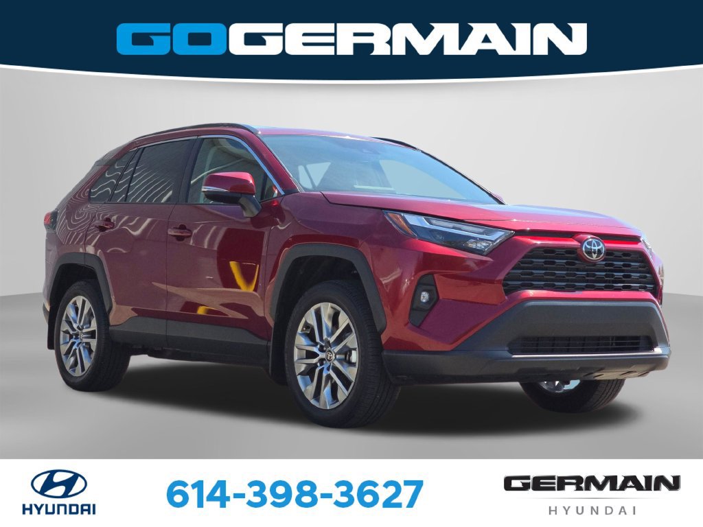Used 2025 Toyota RAV4 XLE Premium w/ Weather Package AWD/4WD image 4