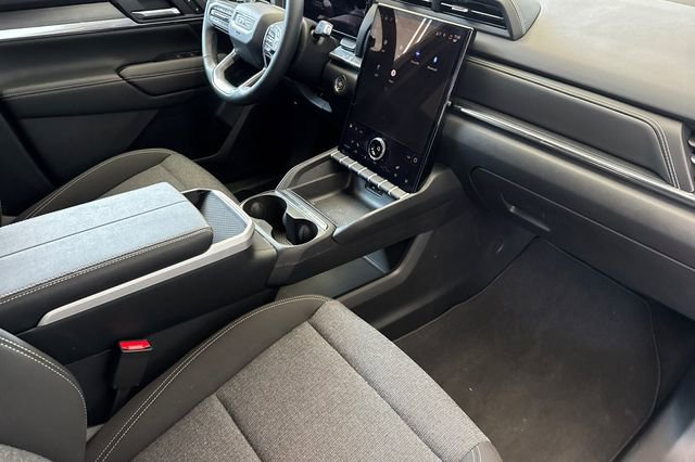 Used 2026 GMC Terrain Elevation w/ Black Edition image 15