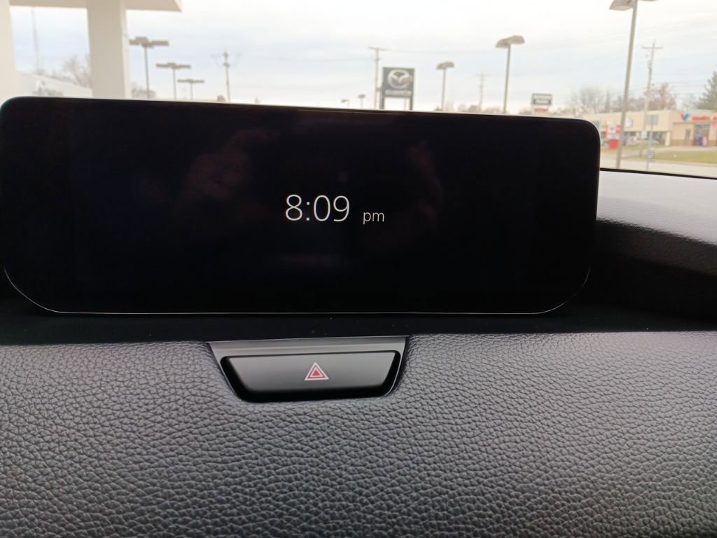 Certified 2024 MAZDA CX-90 3.3 Turbo w/ Preferred Plus image 19