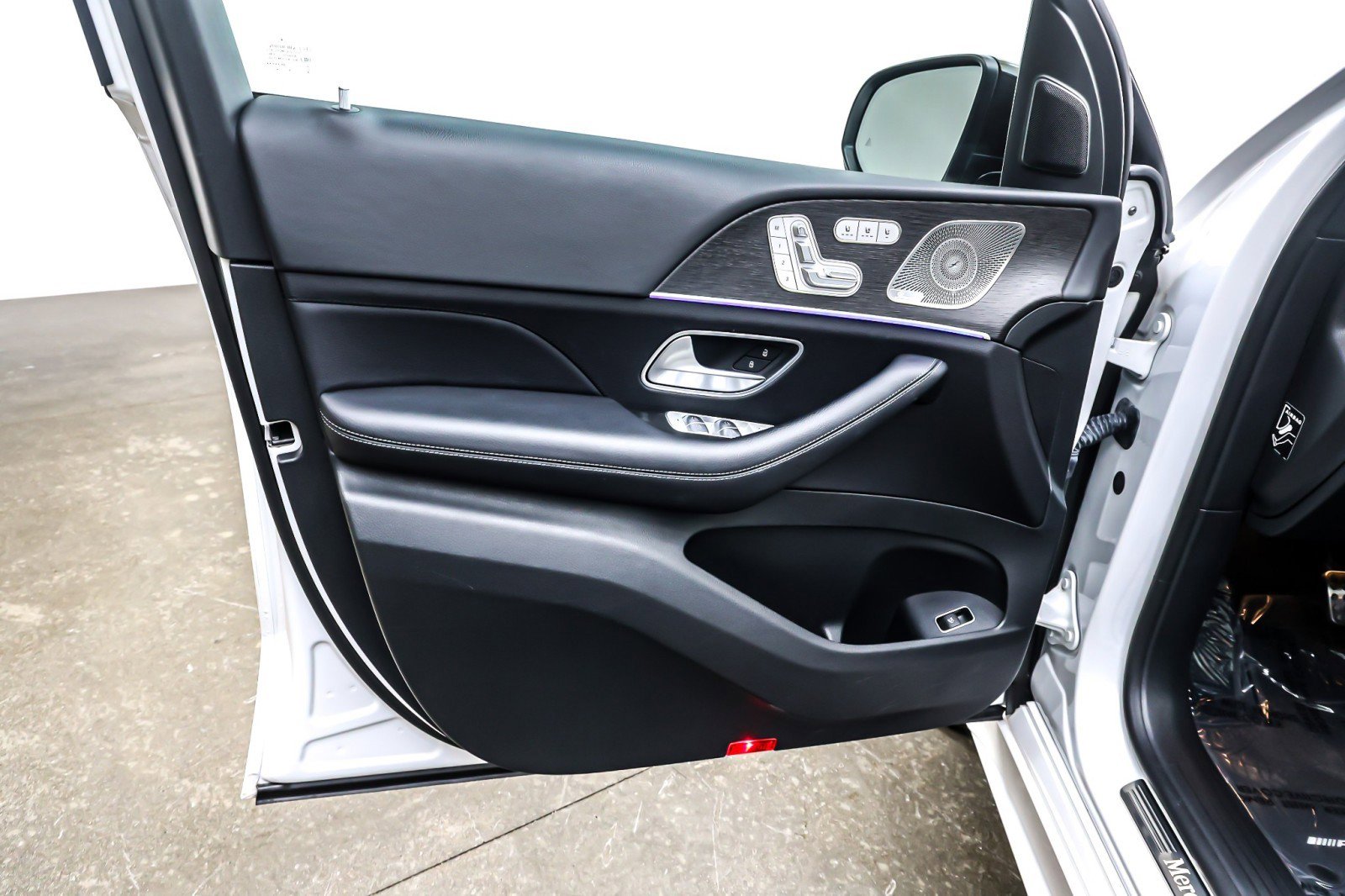 Certified 2024 Mercedes-Benz GLS 450 GLS 450 4MATIC SUV image 22