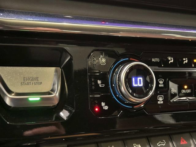 Certified 2024 GMC Sierra 2500 Denali Ultimate image 34