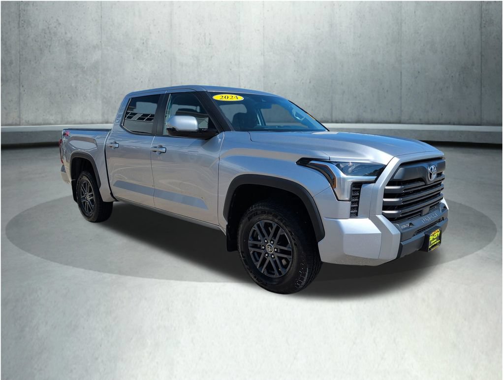 Used 2024 Toyota Tundra SR5 w/ SR5 Convenience Package AWD/4WD image 9