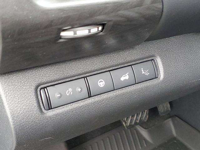 New 2026 Nissan Pathfinder Platinum AWD/4WD image 9