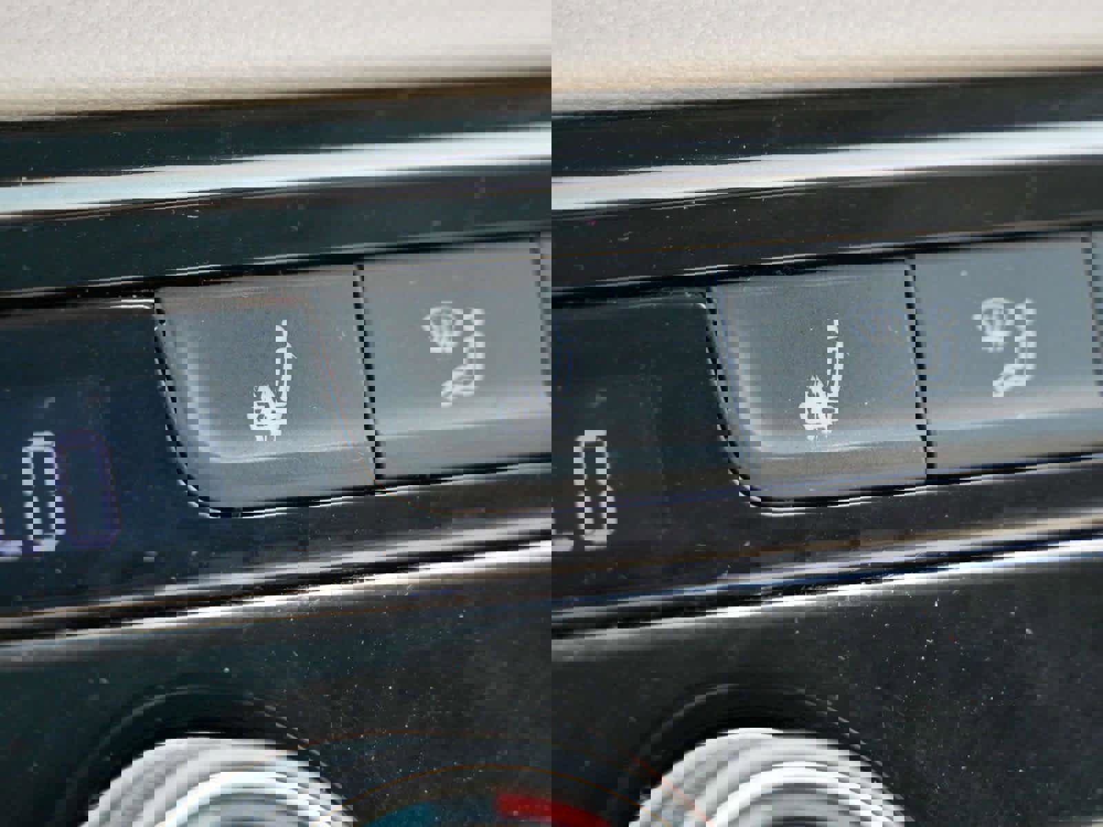 Used 2021 Volkswagen Atlas SEL image 28