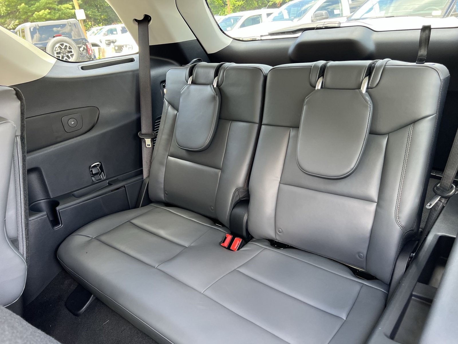 New 2026 Ford Explorer Active w/ Active Comfort Package AWD/4WD image 25