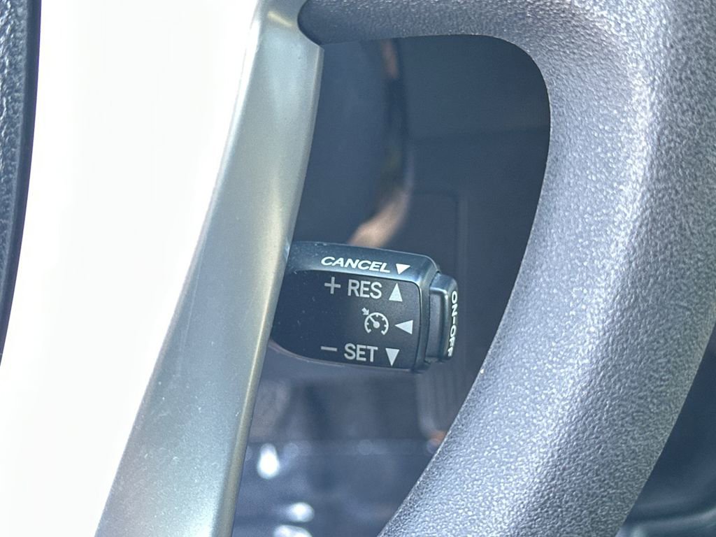 Used 2015 Toyota Prius C Three image 29