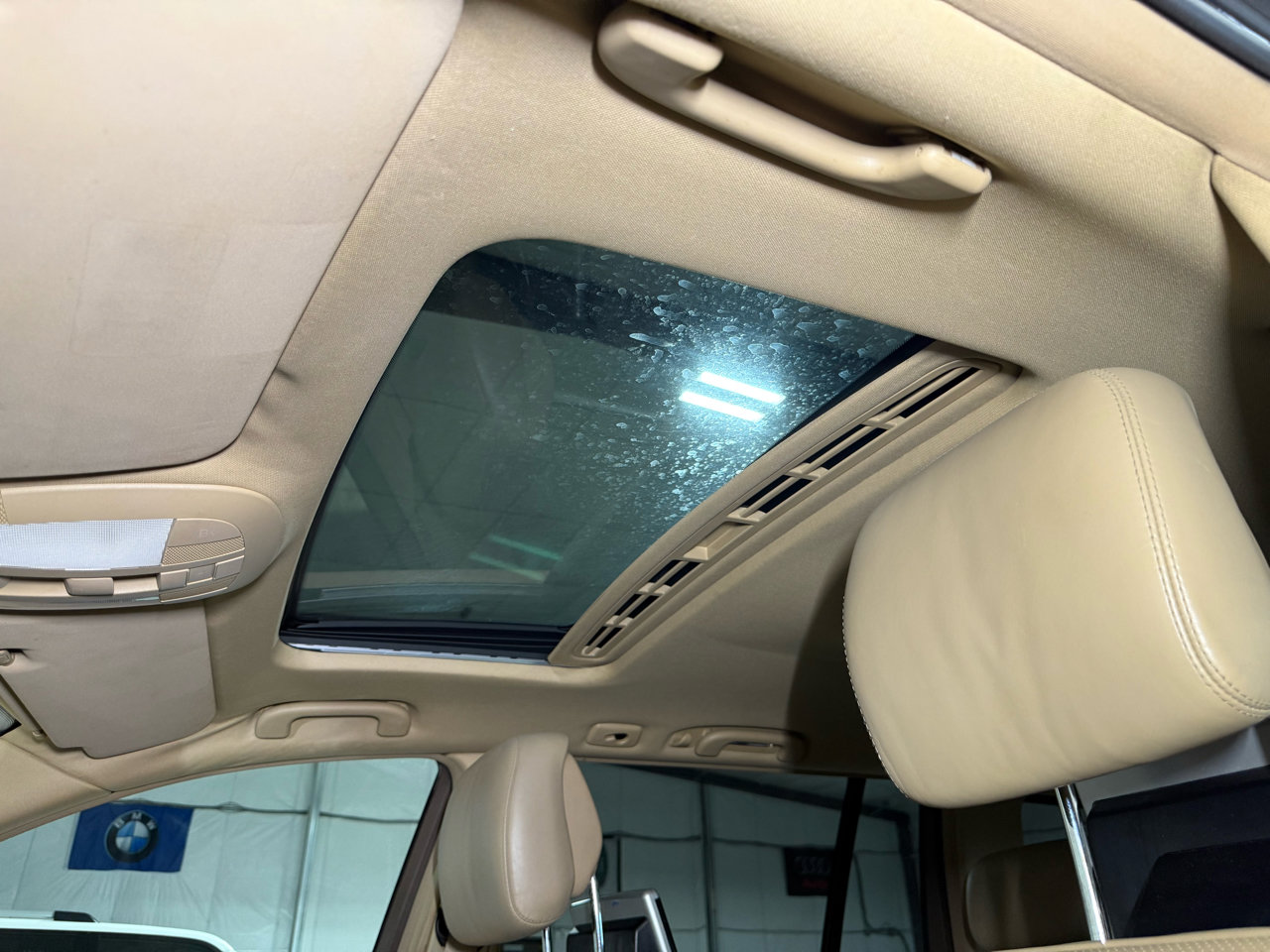 Used 2010 Mercedes-Benz GL 550 4MATIC image 21