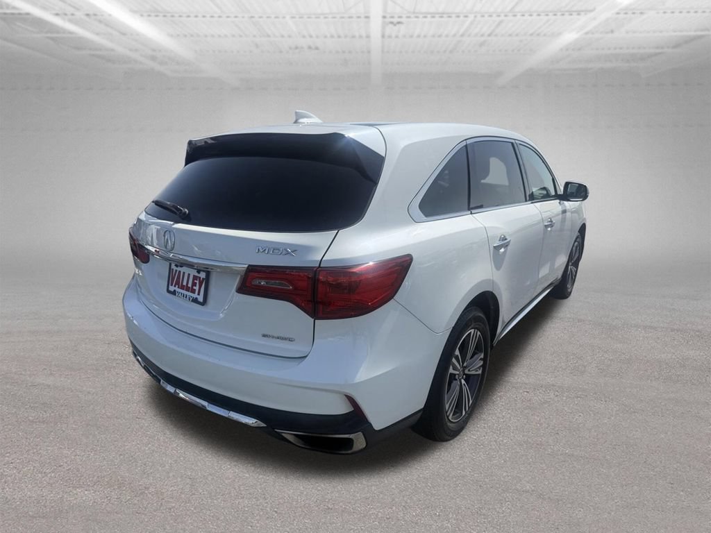 Used 2017 Acura MDX SH-AWD image 4