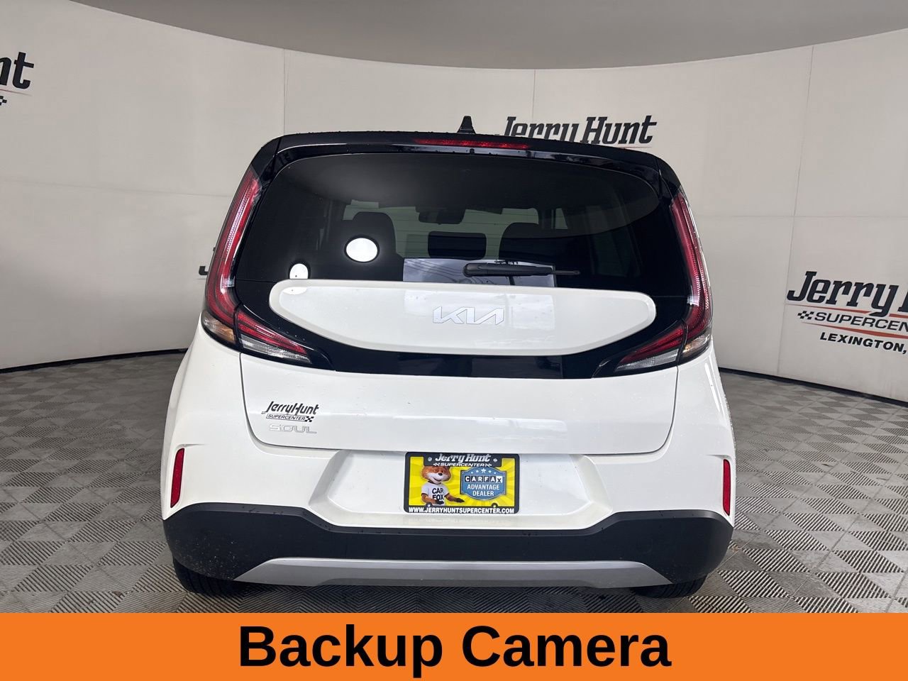 Used 2025 Kia Soul LX image 6