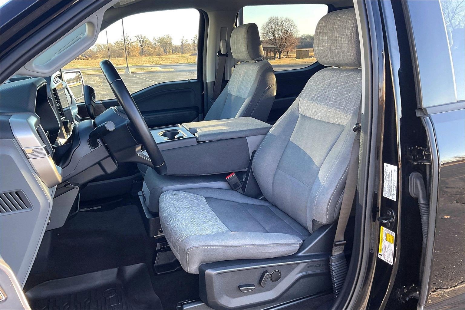 Used 2022 Ford F150 XLT w/ Equipment Group 302A High image 7