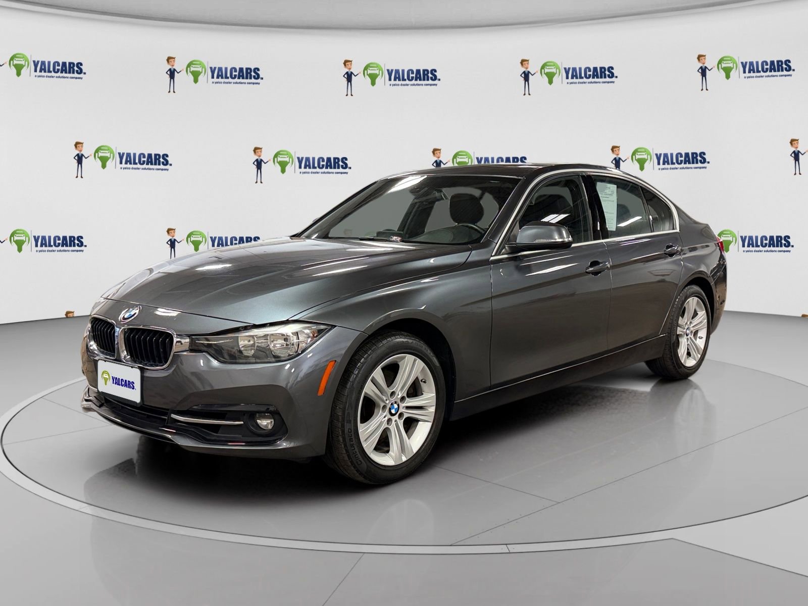 Used 2017 BMW 330i Sedan image 1