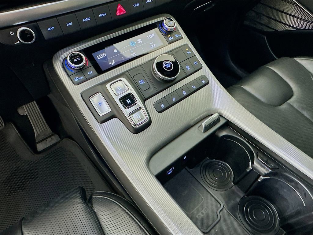 Used 2024 Hyundai Palisade Calligraphy FWD image 17