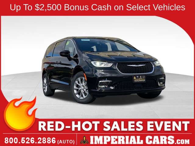 New 2026 Chrysler Pacifica Select