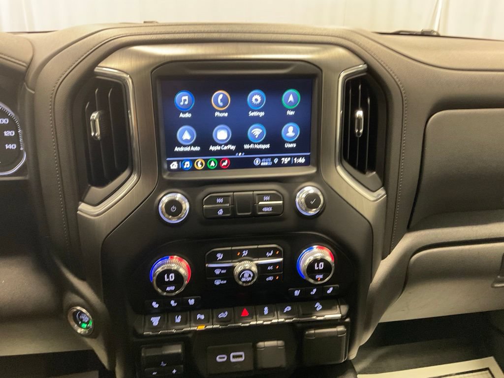 Used 2022 GMC Sierra 3500 Denali AWD/4WD image 27