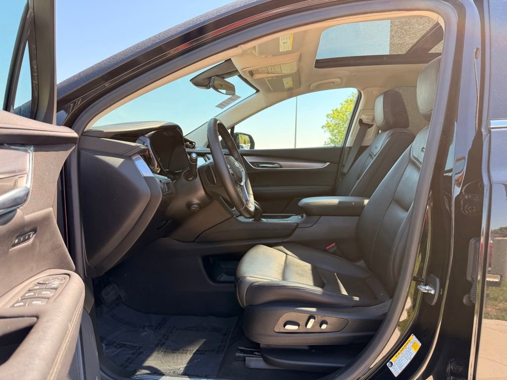 Used 2019 Cadillac XT5 Premium Luxury AWD/4WD image 28