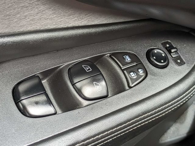 Used 2019 Nissan Murano SV w/ Cargo Package FWD image 23
