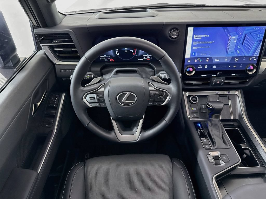 Used 2024 Lexus GX 550 w/ Accessory Package (Z1) AWD/4WD image 24