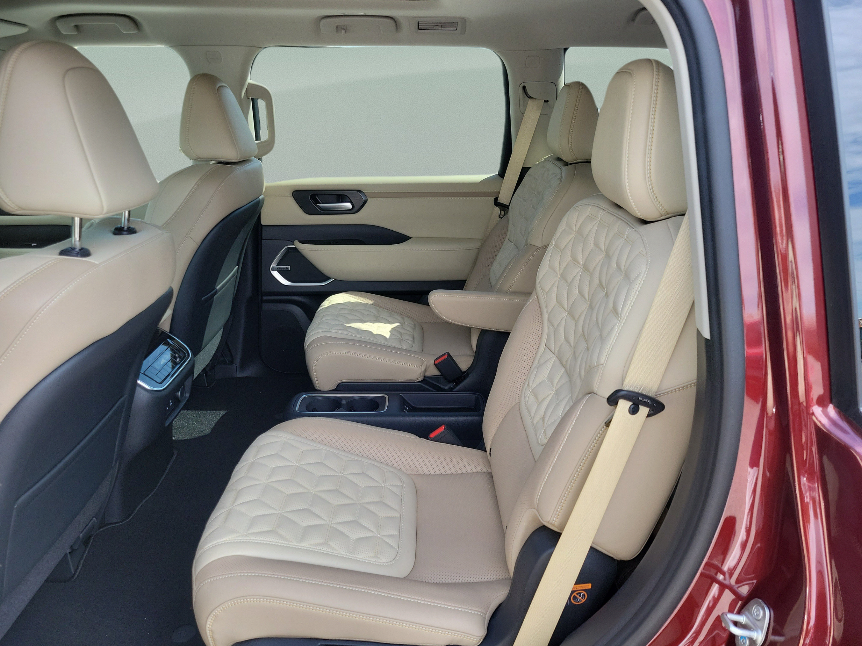 New 2026 Nissan Armada Platinum RWD image 11