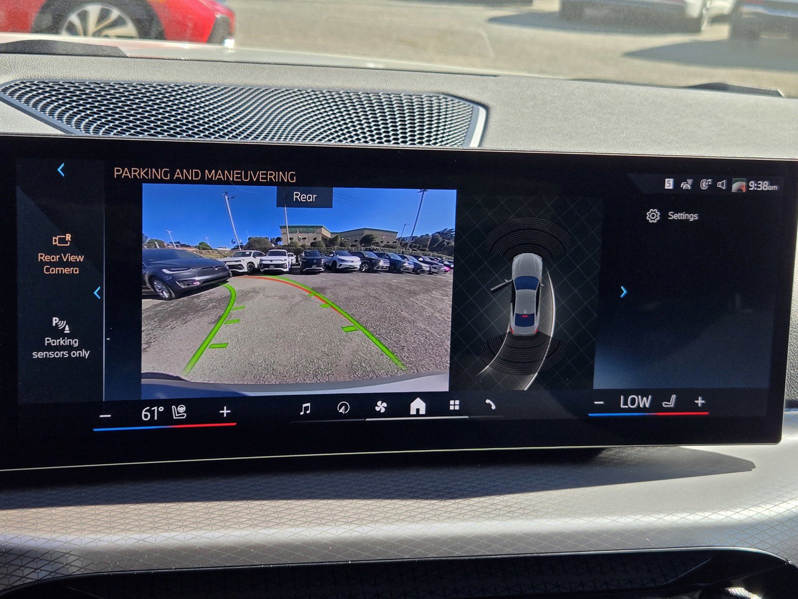 Used 2025 BMW 430i Coupe w/ M Sport Package image 17