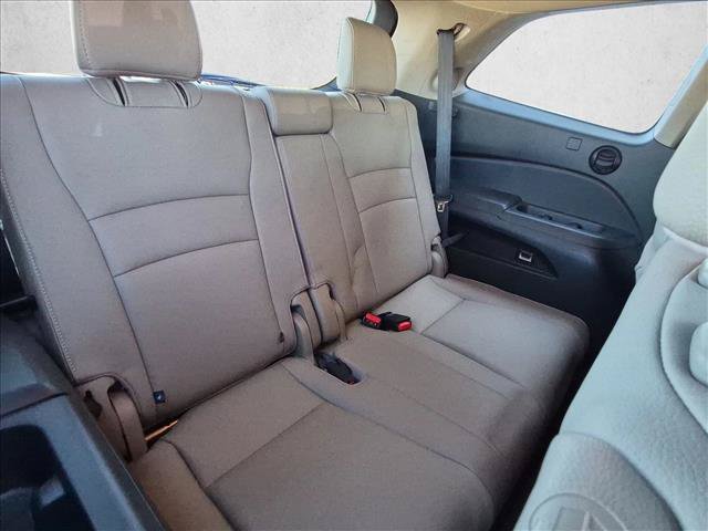 Used 2016 Honda Pilot Touring image 20