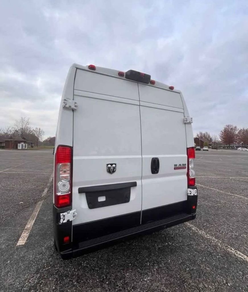 Used 2021 RAM ProMaster 2500 image 3