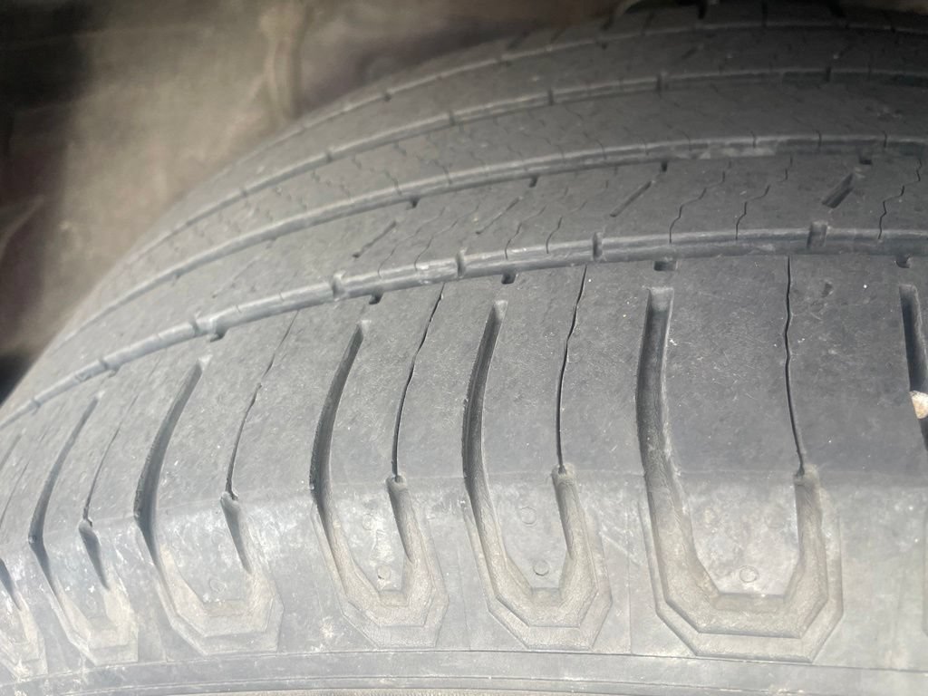 Used 2021 Honda CR-V EX image 9