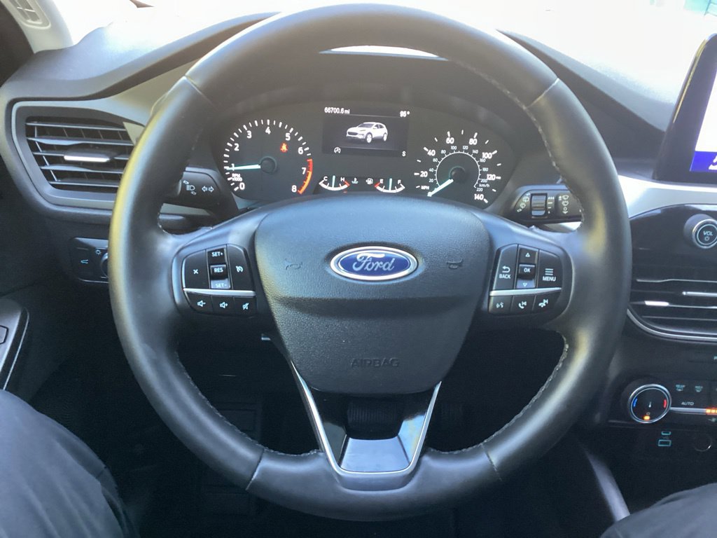 Used 2022 Ford Escape SE w/ Convenience Package FWD image 47
