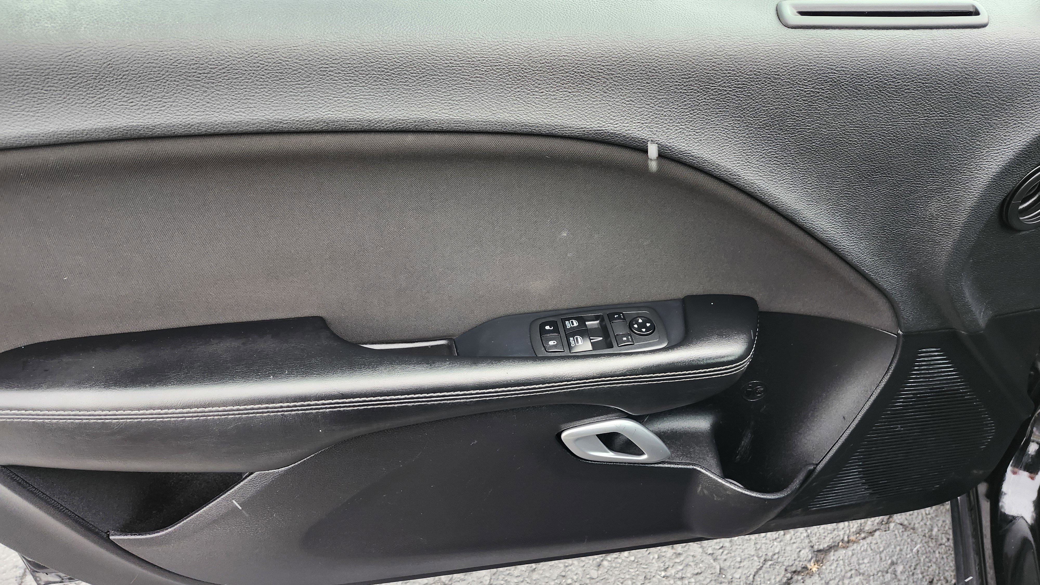 Used 2021 Dodge Challenger SXT image 23