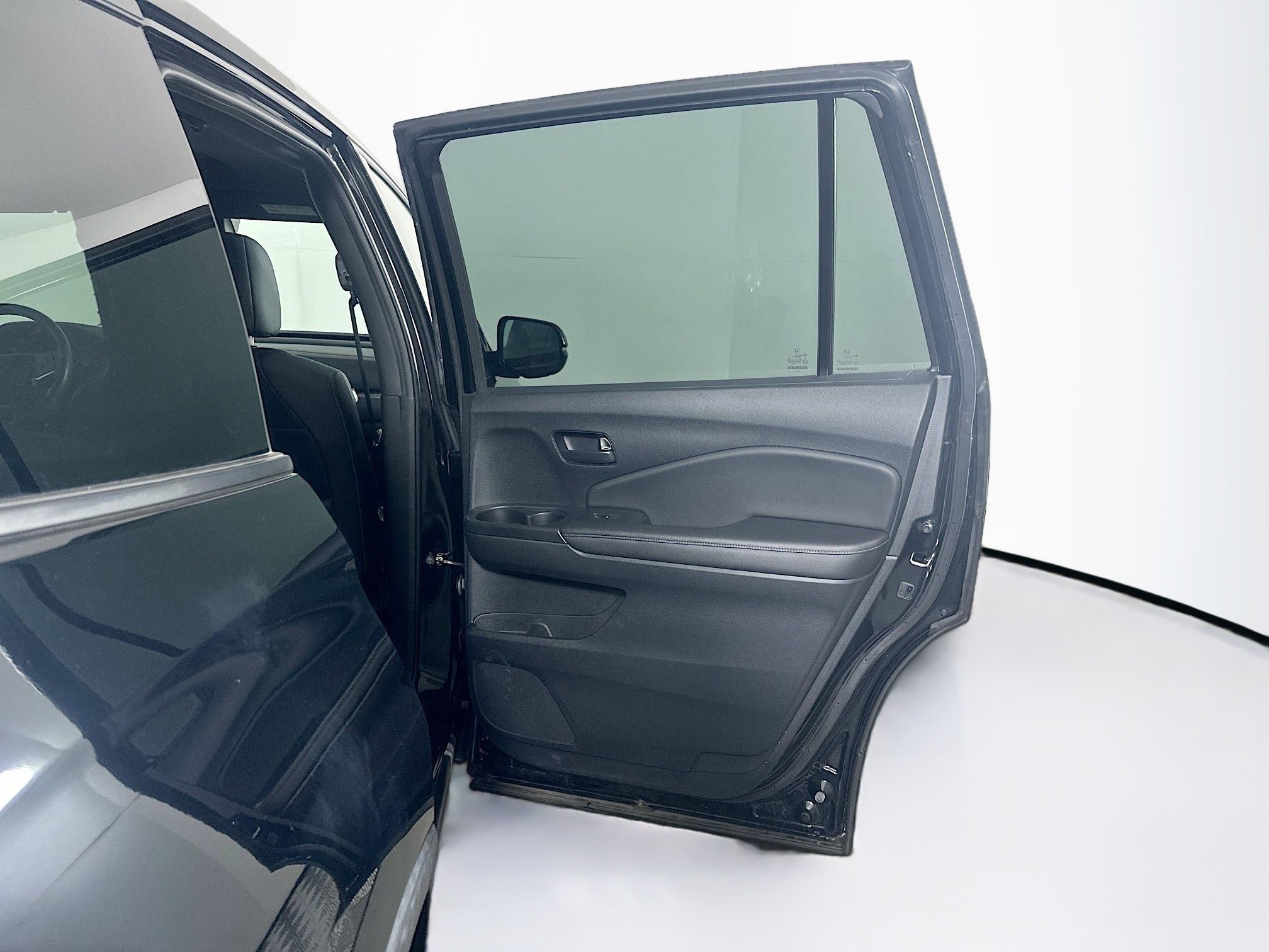 Used 2023 Honda Passport EX-L image 30