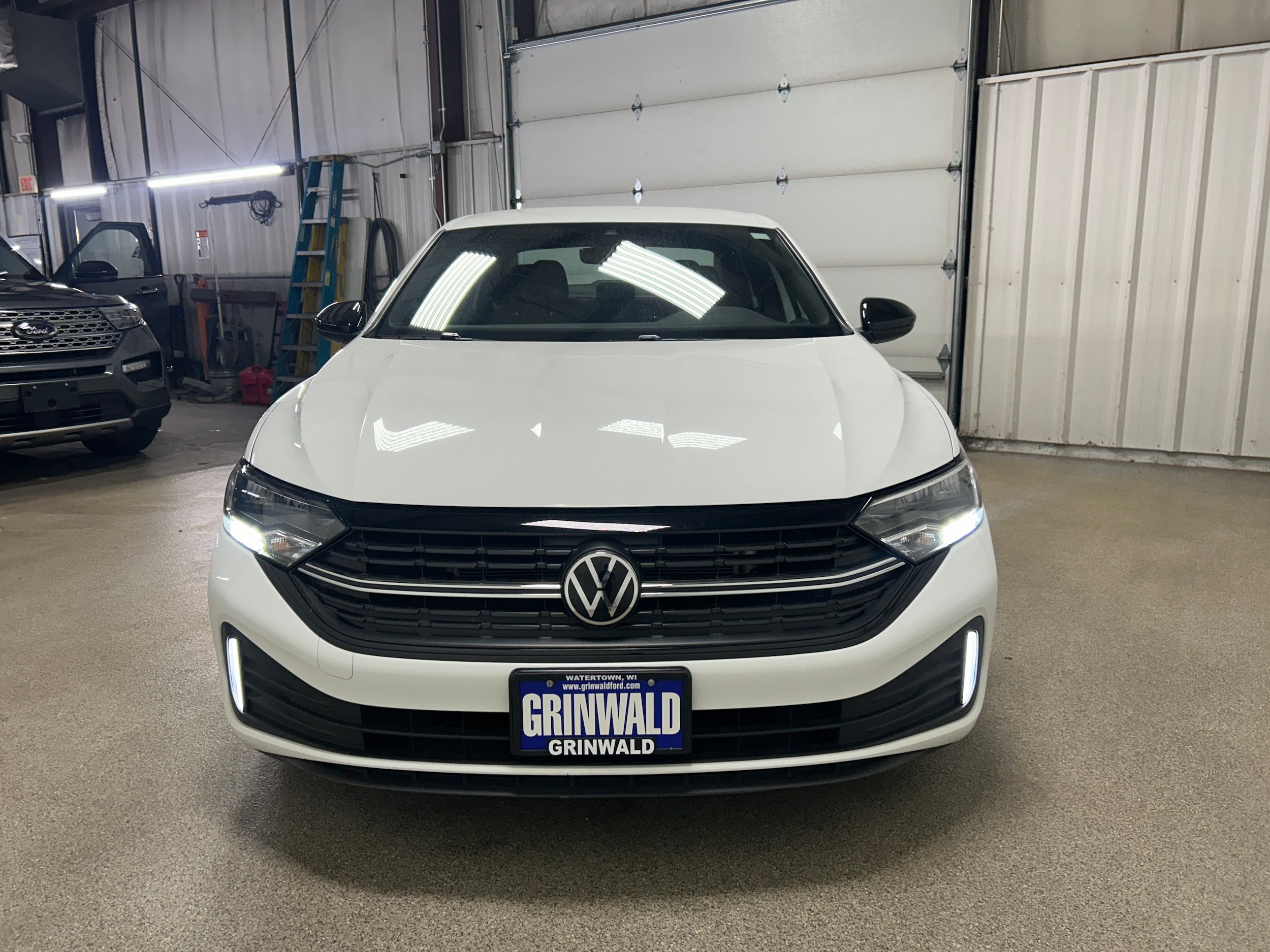 Used 2024 Volkswagen Jetta Sport FWD image 25