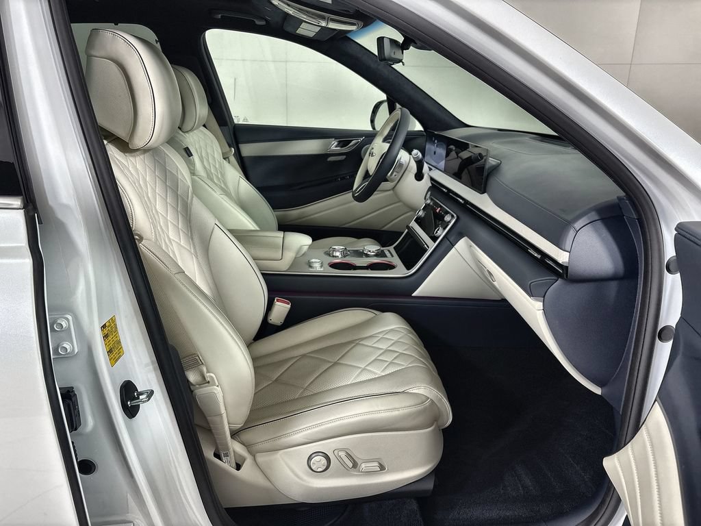Used 2025 Genesis GV80 3.5T Prestige AWD/4WD image 26