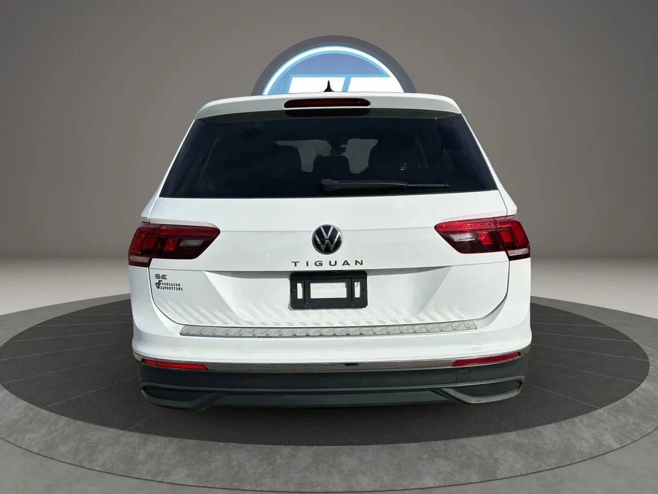 Used 2022 Volkswagen Tiguan SE FWD image 11