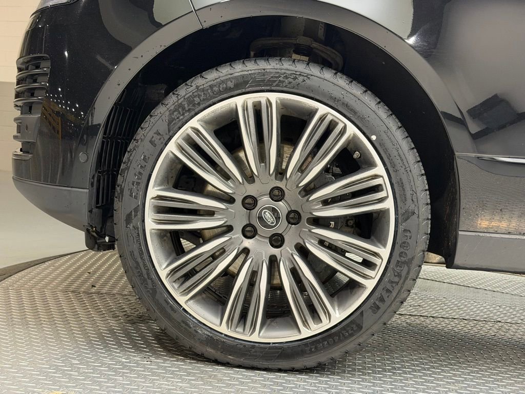Used 2019 Land Rover Range Rover Long Wheelbase Supercharged image 5