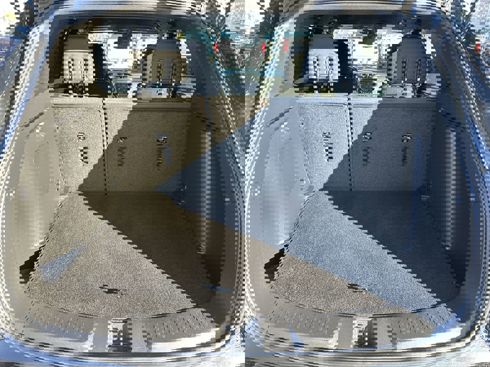 Certified 2022 Chevrolet TrailBlazer RS w/ Convenience Package image 32