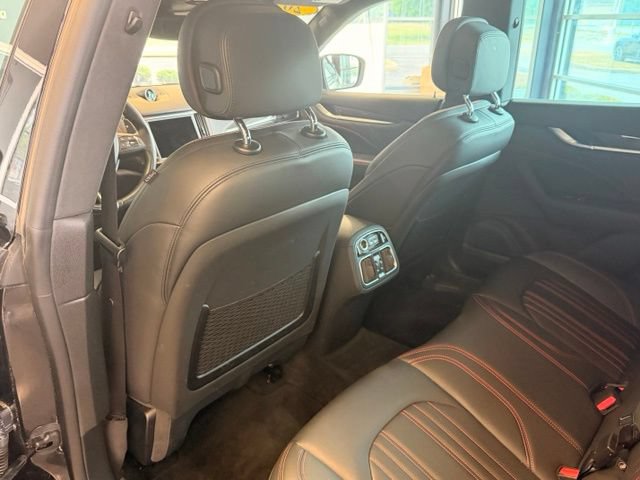 Used 2023 Maserati Levante Modena AWD/4WD image 14