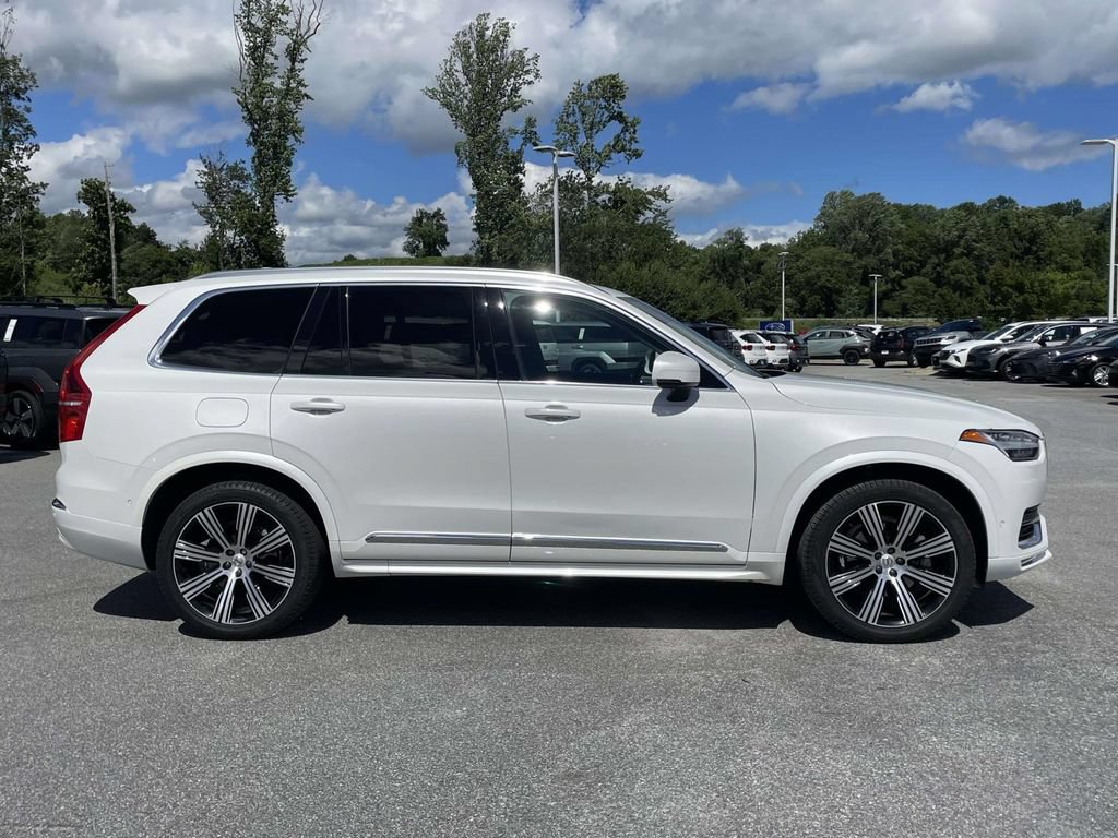 Used 2023 Volvo XC90 B6 Ultimate w/ Protection Package Premier AWD/4WD image 29