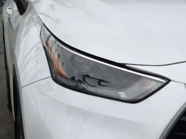 Used 2022 Toyota Highlander XLE FWD image 5