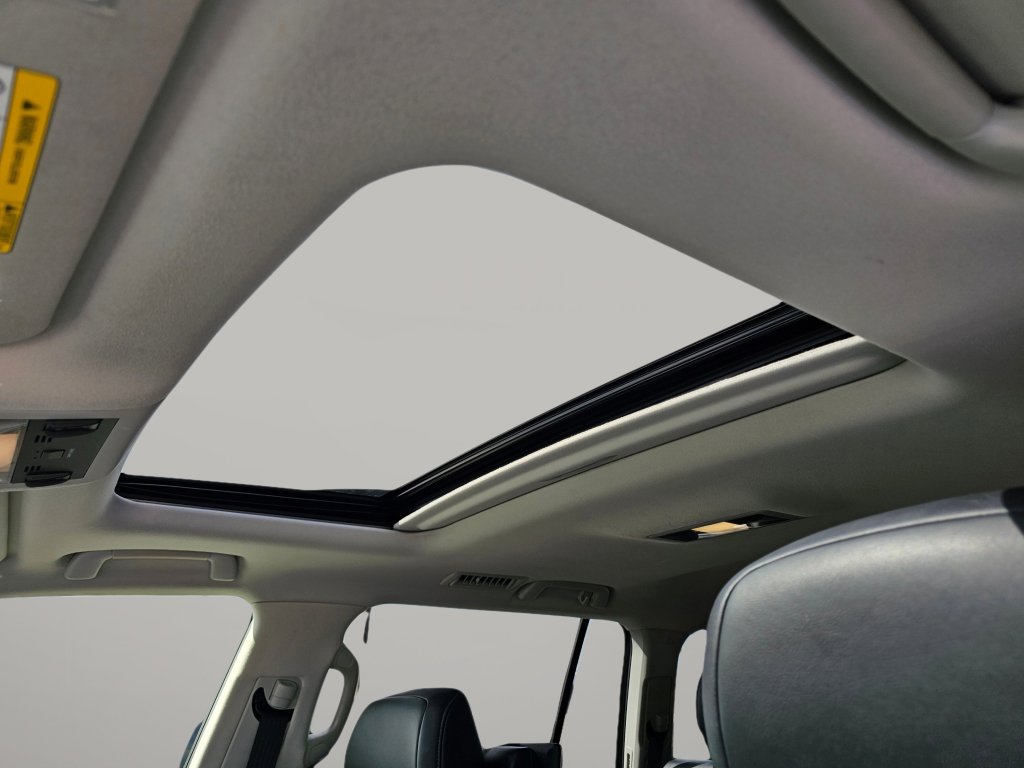 Used 2017 Toyota Land Cruiser Carfax 1 Owner! image 5