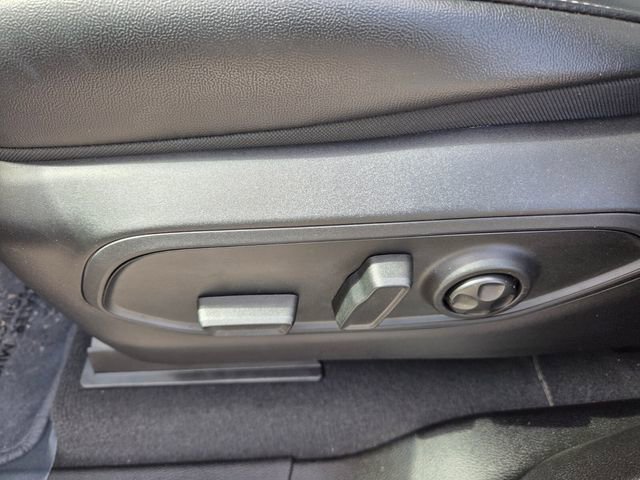 Certified 2025 Jeep Grand Cherokee Limited w/ Black Appearance Package image 5