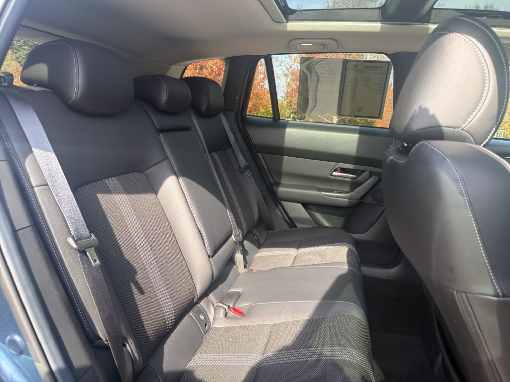 Used 2025 MAZDA CX-50 AWD 2.5 S w/ Cargo Package image 31
