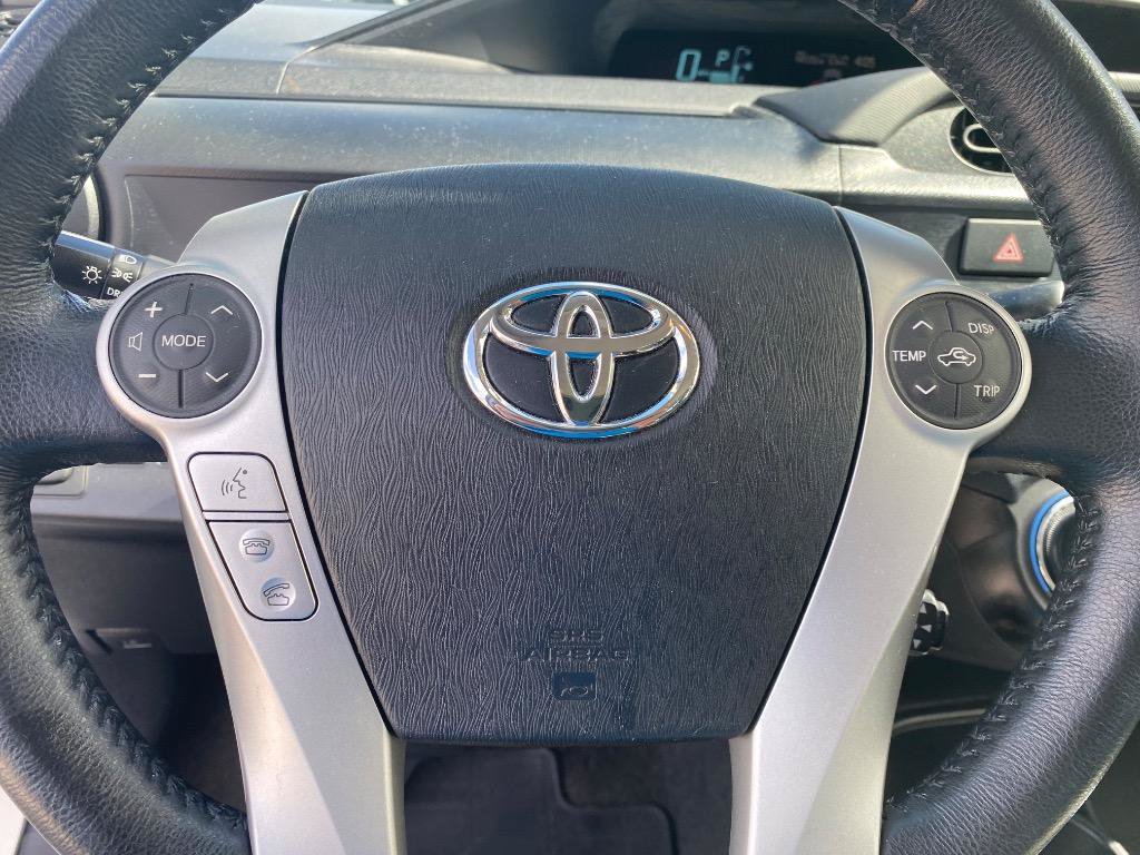 Used 2014 Toyota Prius C Four FWD image 31