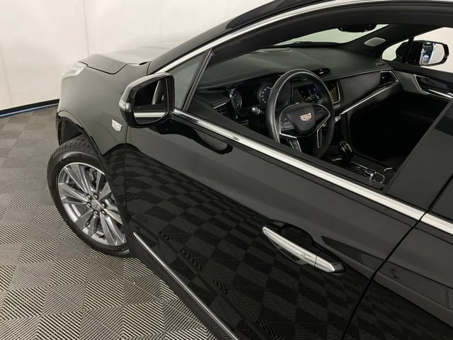 Used 2024 Cadillac XT5 Premium Luxury w/ Technology Package FWD image 34