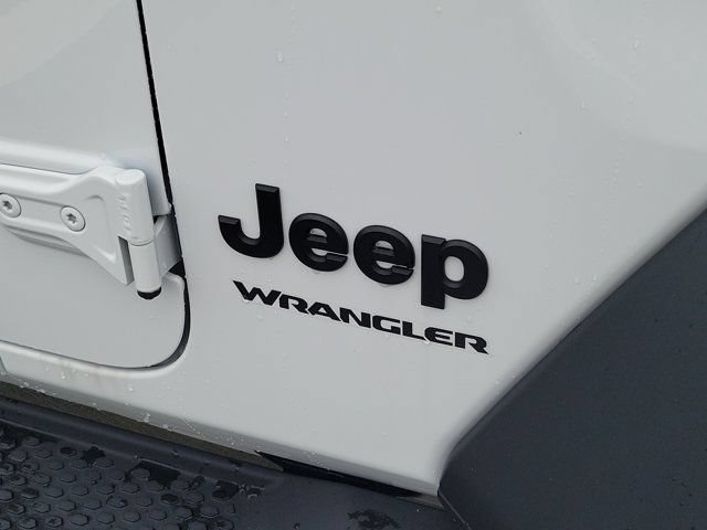 Used 2021 Jeep Wrangler Sport AWD/4WD image 8