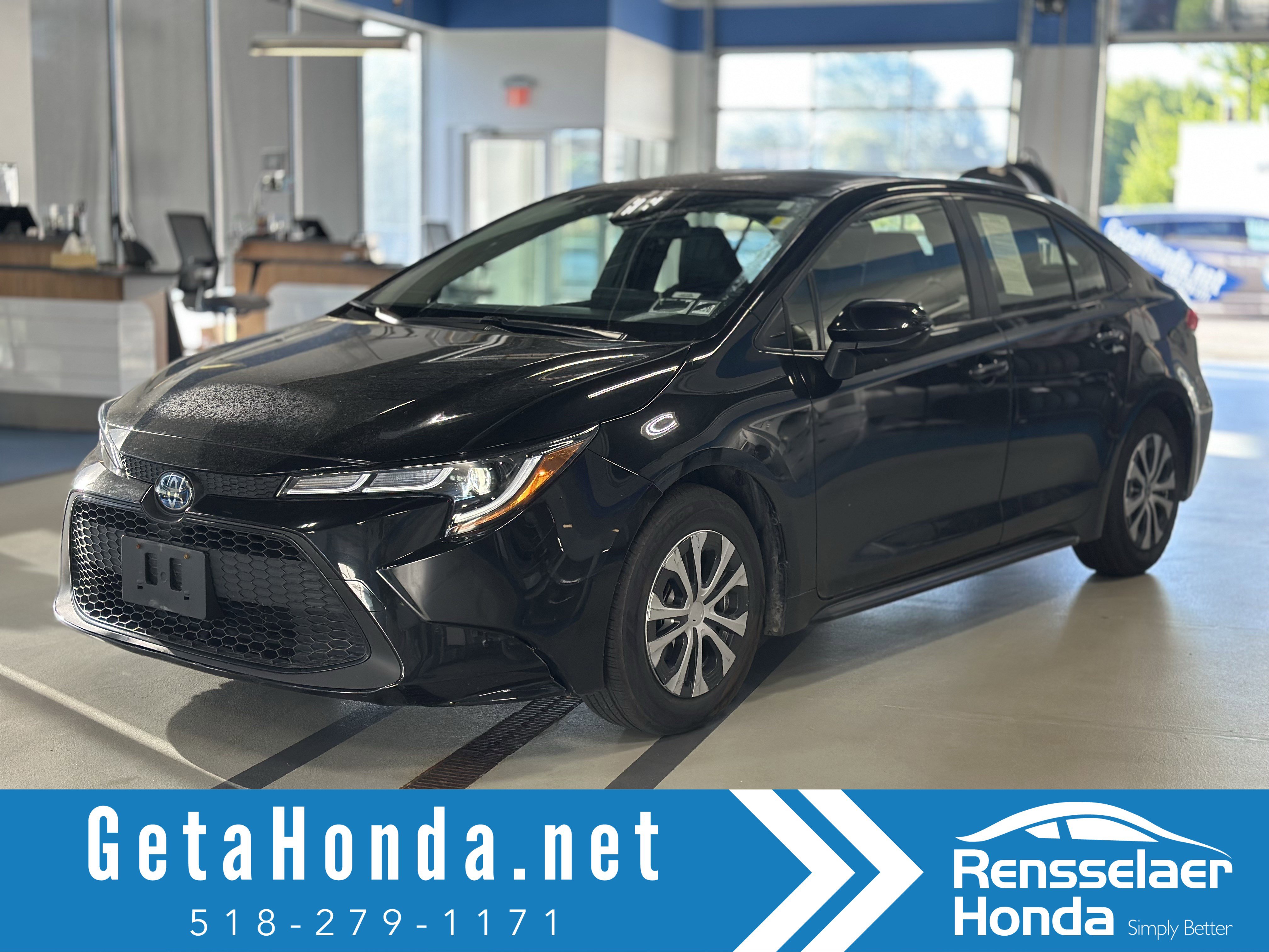 Used 2022 Toyota Corolla LE w/ Premium Interior Package FWD video 1