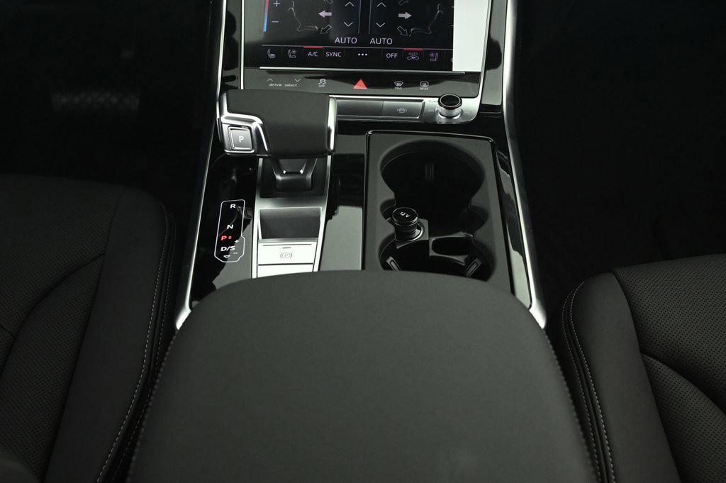 New 2026 Audi Q8 Premium Plus image 14