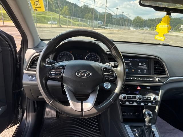 Used 2020 Hyundai Elantra Value Edition w/ Winter Weather Package FWD image 14
