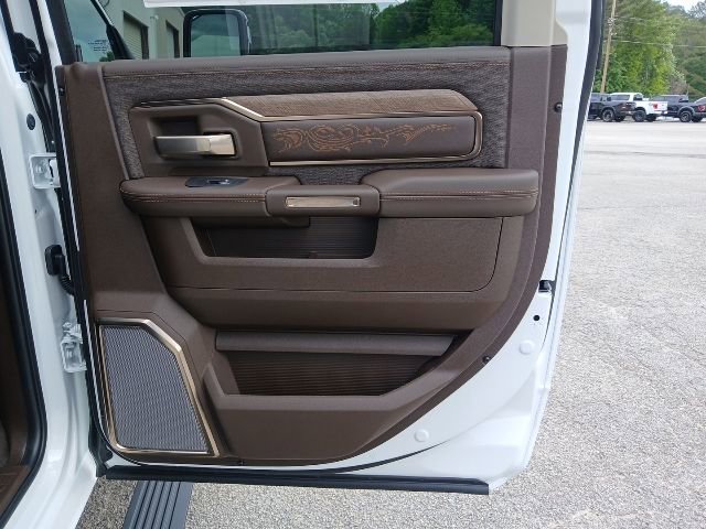 New 2026 RAM 3500 Longhorn AWD/4WD image 35