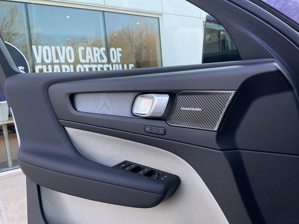 New 2026 Volvo XC40 B5 Plus w/ Protection Package Premier image 21