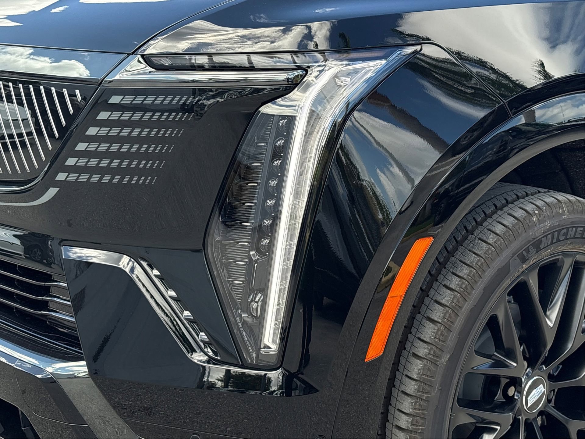 New 2026 Cadillac Escalade IQ Sport 1 w/ LPO, ONYX Package AWD/4WD image 14